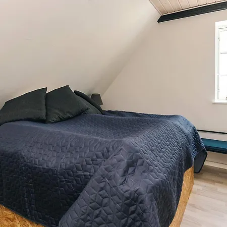 8 Person In Semesterbostad Bagenkop